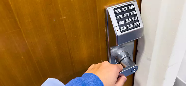 Why Choose Us for Your Keypad Lock Needs in Vero Beach South, FL?